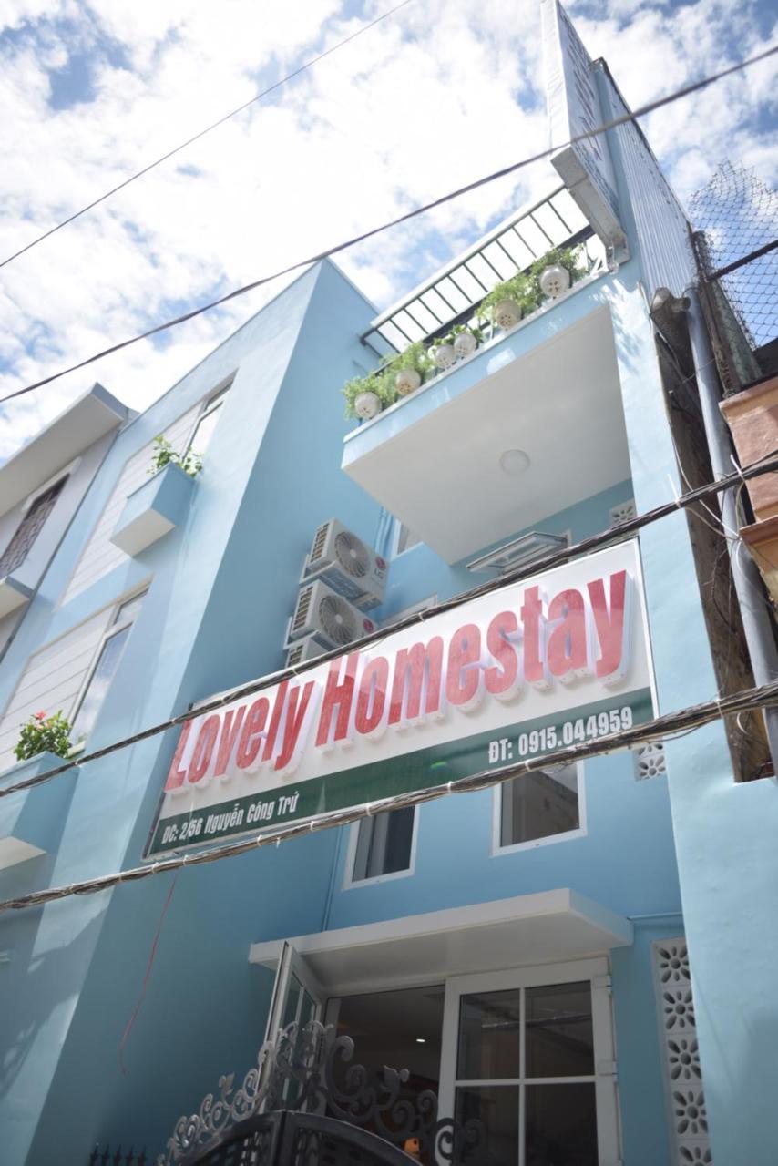 Lovely Homestay 후에 외부 사진